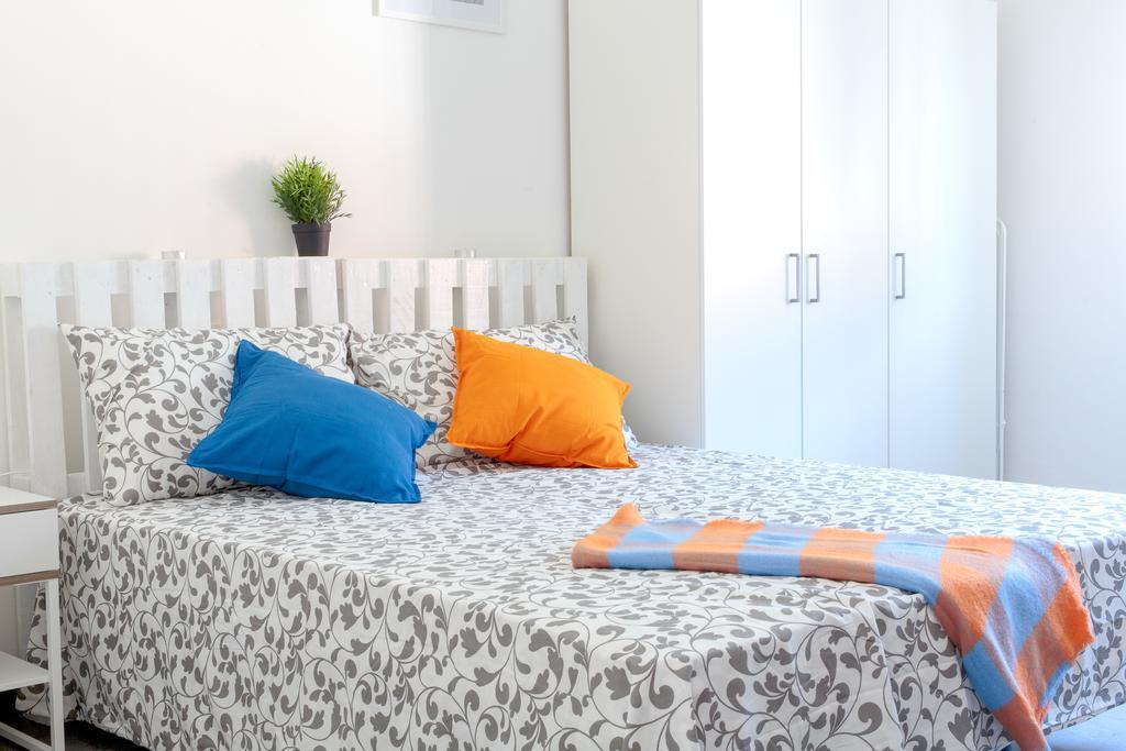 Ponte Tiberio Apartment Rimini Ngoại thất bức ảnh