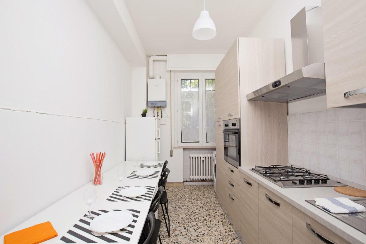 Ponte Tiberio Apartment Rimini Ngoại thất bức ảnh