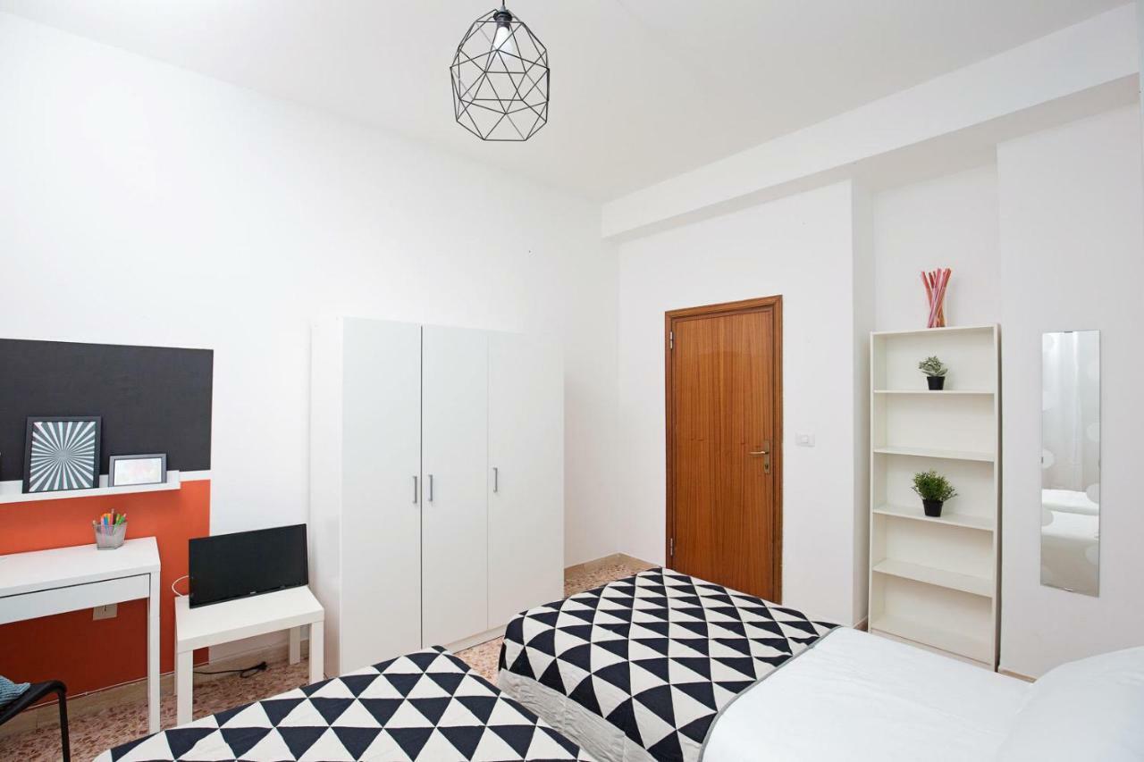 Ponte Tiberio Apartment Rimini Ngoại thất bức ảnh